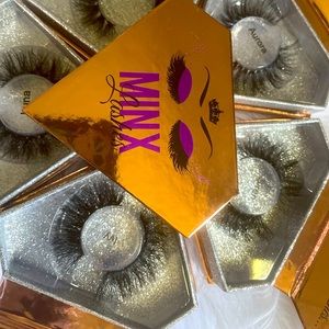 Beautiful mink Lashes